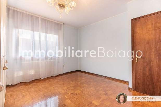 Interessante SCHIERA CENTRALE a Istrana foto-353327