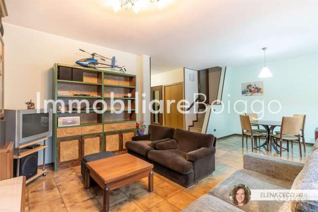 Interessante SCHIERA CENTRALE a Istrana foto-353325