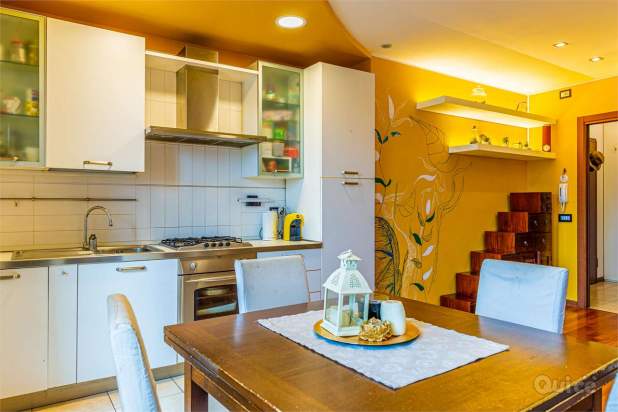 FZ860 LUMINOSO 2 CAMERE 2 BAGNI A PONTE PRIULA a Susegana foto-353631