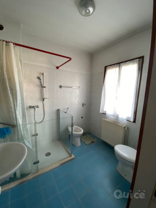 Porzione di casa con giardino - V1479 foto-356439