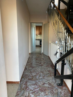 Porzione di casa con giardino - V1479 foto-41450