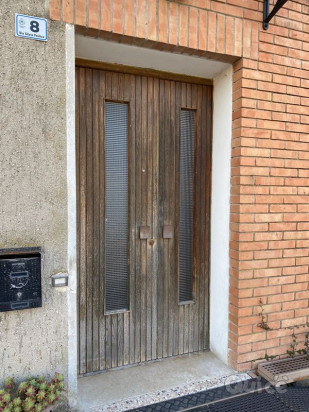 Porzione di casa con giardino - V1479 foto-356430