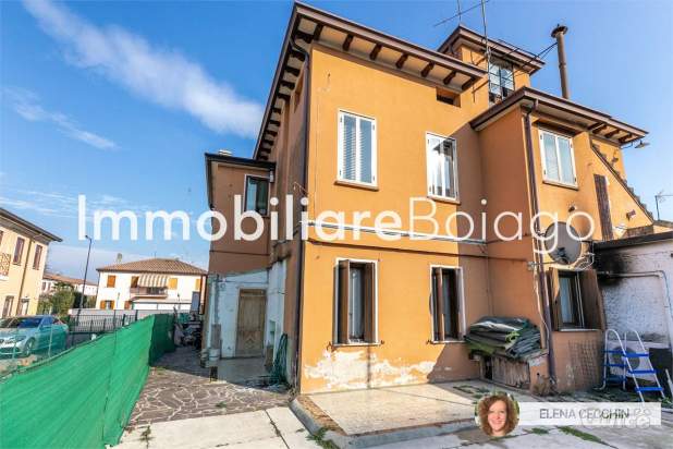 Appartamento al piano terra con ampio scoperto a Treviso foto-360554