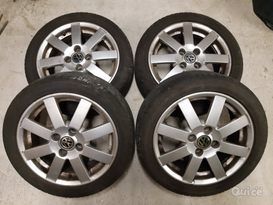 Pneumatici estivi 195 / 45 R15   cerchi lega Polo foto-23012