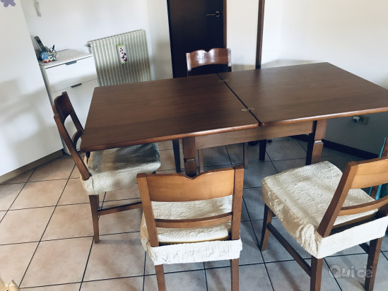 vendo tavolo con sedie foto-364724
