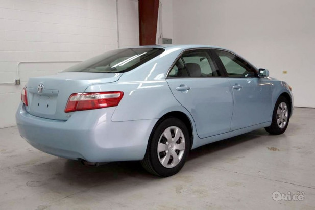 Toyota Camry LE del 2009 foto-367800