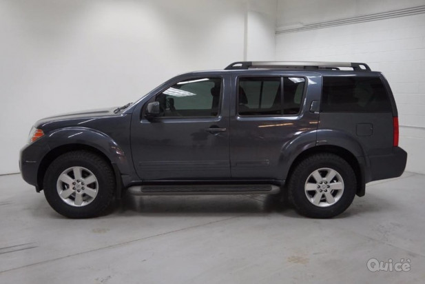Nissan Pathfinder SE del 2010 foto-367806