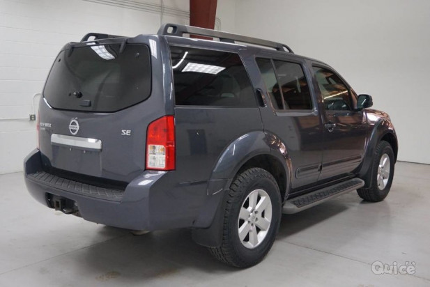 Nissan Pathfinder SE del 2010 foto-367807