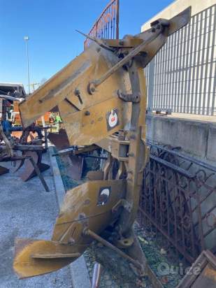 ARATRO IDRAULICO VOLTAORECCHIO UGO MORO  foto-367811