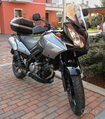 Suzuki VStrom DL 650 foto-4412