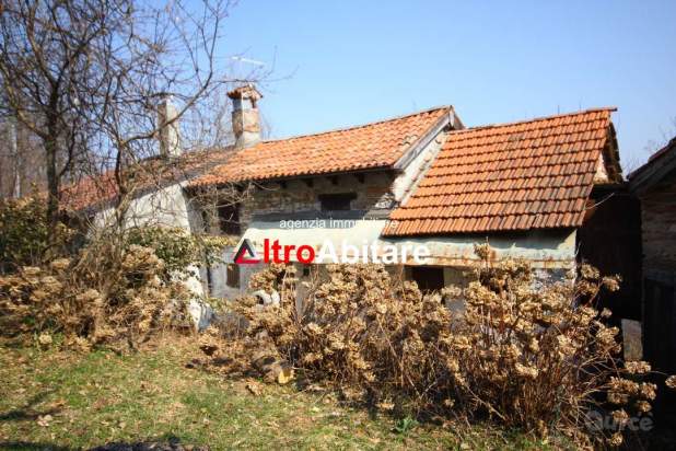 Bosco ceduo di 30.000 mq con rustico da ristruttur a Borgo Valbelluna foto-380176