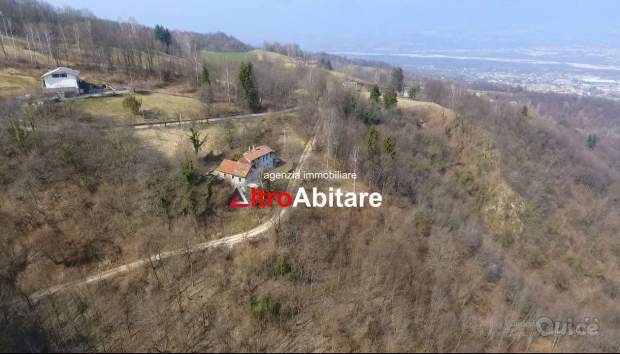 Bosco ceduo di 30.000 mq con rustico da ristruttur a Borgo Valbelluna foto-380181