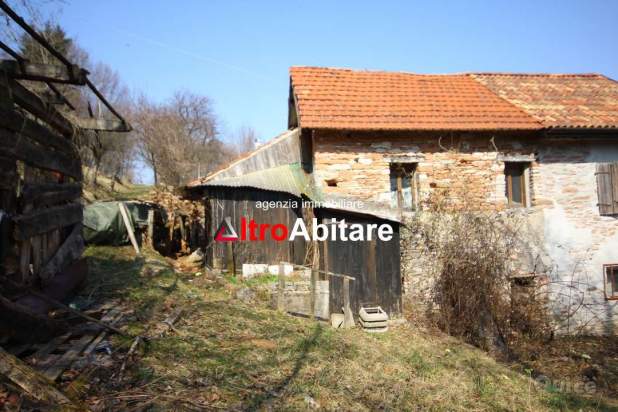 Bosco ceduo di 30.000 mq con rustico da ristruttur a Borgo Valbelluna foto-380175