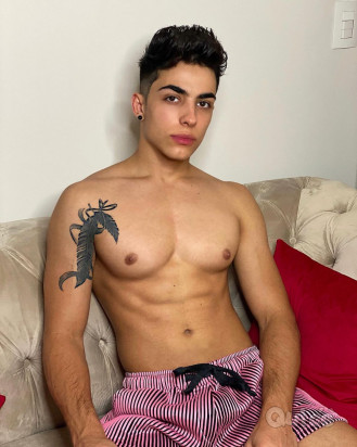 Ho bisogno di amore. Ho bisogno di un partner gay nella mia vita. foto-45033