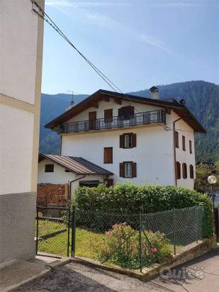 Appartamento su due livelli a Auronzo di Cadore foto-387208