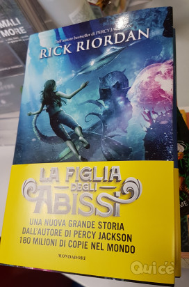 FUMETTI E LIBRI PER RAGAZZE E RAGAZZI foto-389418