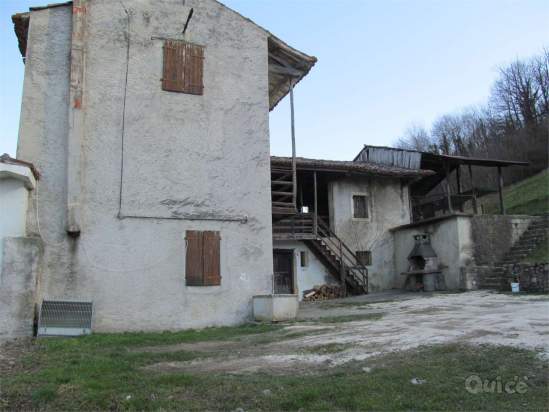 RUSTICO CON TERRENO tra TARZO E VITTORIO a Tarzo foto-24880