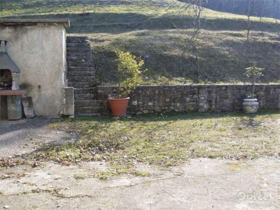 RUSTICO CON TERRENO tra TARZO E VITTORIO a Tarzo foto-24875