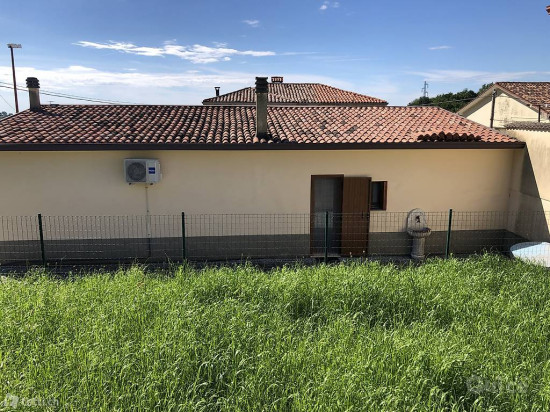 Casetta piccola con garage da vendere a Montaner TV - vicino Vittorio Veneto foto-400065