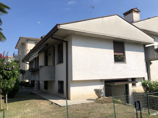 Vendo bifamiliare  foto-49094