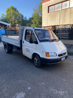 Vendo Autocarro Ford Transit tenuto bene Km 99.000 portata  ql 16,50 foto-426912