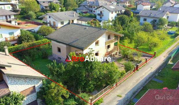 Casa singola con 2 appartam. indipendenti a Feltre foto-434944