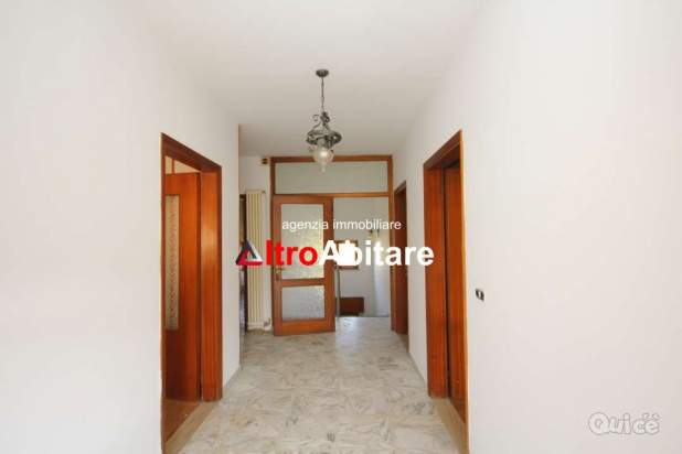 Casa singola con 2 appartam. indipendenti a Feltre foto-434953