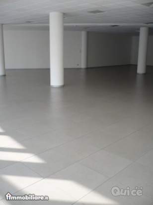 Locale commerciale in vendita a Villorba, Chiesa Vecchia foto-27442