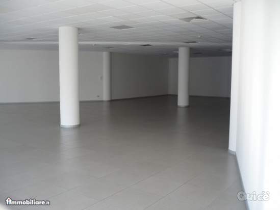 Locale commerciale in vendita a Villorba, Chiesa Vecchia foto-27444