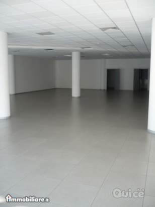 Locale commerciale in vendita a Villorba, Chiesa Vecchia foto-27445