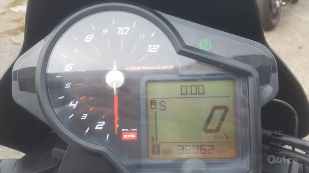 APRILIA DORSODURO  foto-507