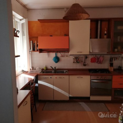 Appartamento posizione centrale foto-30299