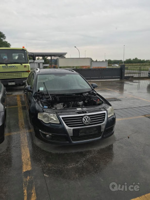 Volkswagen passat per pezzi di ricambio foto-30928