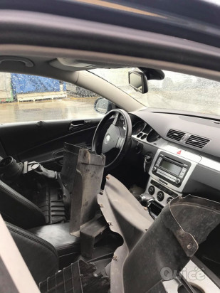 Volkswagen passat per pezzi di ricambio foto-30929