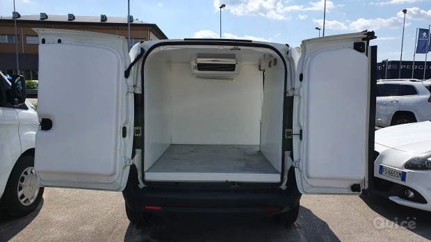 Doblo' Maxi con FRIGO FNAX Anno 2016 Km 65.000 foto-37453