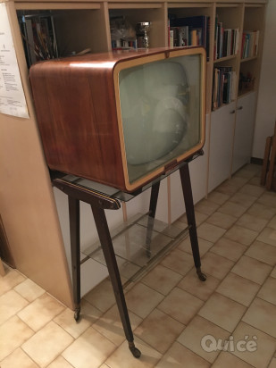 Televisione anni 50 con carrello foto-7229
