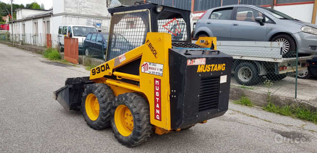 Minipala gommata Imer Mustang 930 A - 25 q.li foto-42791