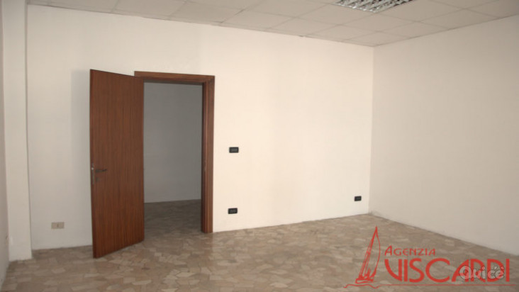 Affittasi Locale Commerciale, Porto Santa Margherita foto-43497