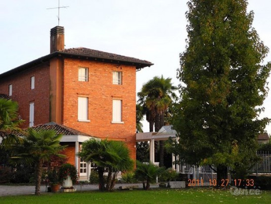 Elegante villa senza tempo foto-7839