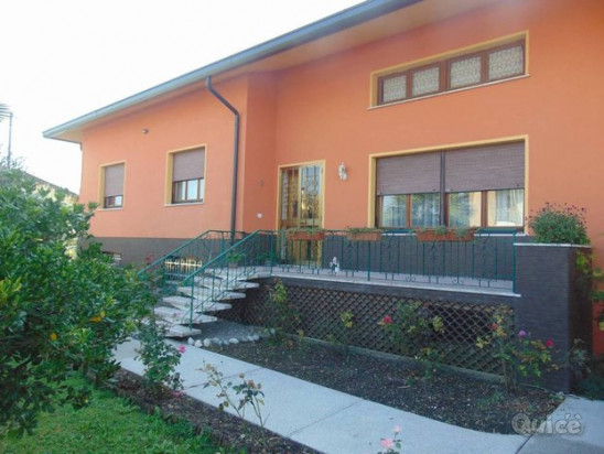 Ampia casa singola foto-7844