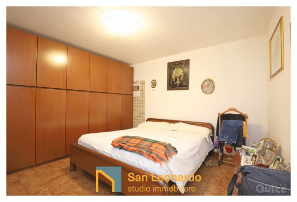 Villa di campagna disposta su tre piani, con ampio parco verde di oltre 1600mq foto-45417