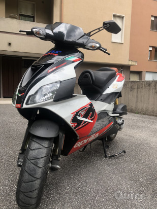 APRILIA SR50 foto-48921