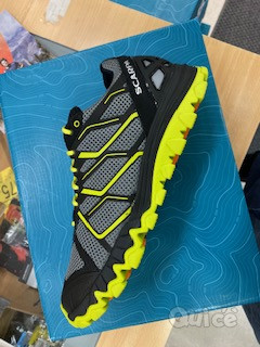 SCARPA MOD PROTON IDEALE PER CORSE E CAMMINATE IN MONTAGNA E STERRATO TUTTE LE MISURE foto-765