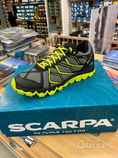 SCARPA MOD PROTON IDEALE PER CORSE E CAMMINATE IN MONTAGNA E STERRATO TUTTE LE MISURE foto-764