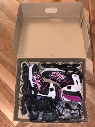  Pattini in linea della Roller Blade in condizioni molto buone.  foto-9237