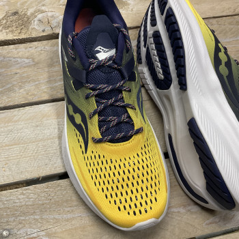 Vendo SAUCONY Ride 15 donna 