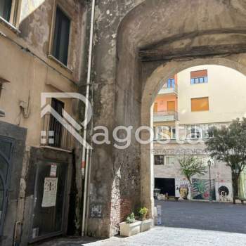 Negozio in affitto a Salerno (Salerno)
