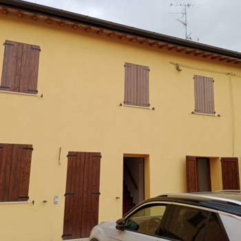 Casa a schiera in vendita a Medolla (Modena)
