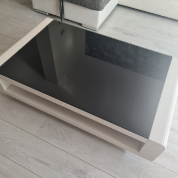 Tavolino per salotto ripiano in vetro