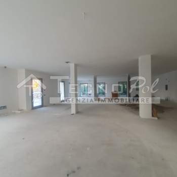 Negozio in vendita a Cittadella (Padova)